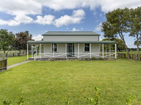 143 Parewanui Road, Bulls