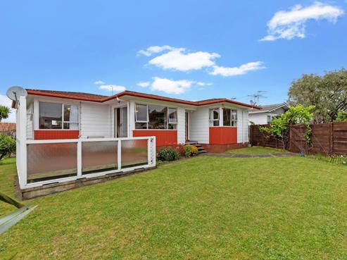 60 Casuarina Road, Half Moon Bay