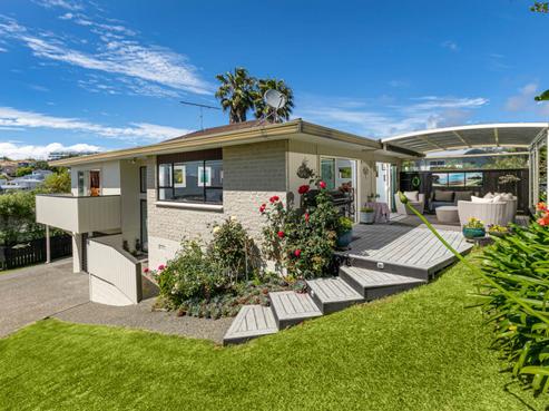 2/25 Korotaha Terrace, Rothesay Bay