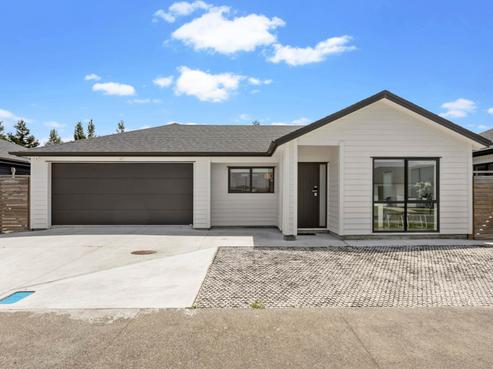 11 Hard Beech Street, Takanini