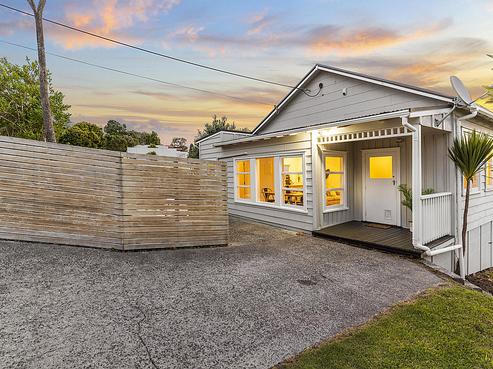 1/54A Birkdale Road, Birkdale