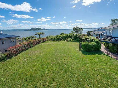 12 Parkcliff Road, Tikitere