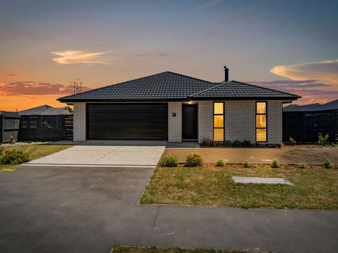 16 Suffolk Drive, Kirwee