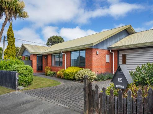 13 Loftus Street, Papanui