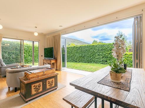 2 Larkins Way, Arthurs Point