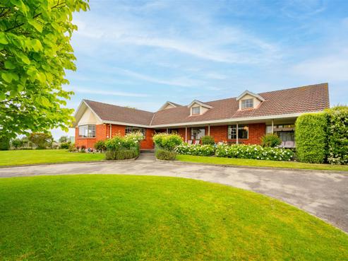 195 Landsborough Road, Fairview