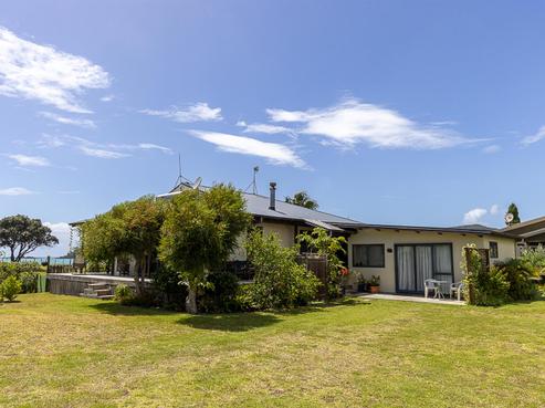 10 Ngatiwai Place, Oakura Coast