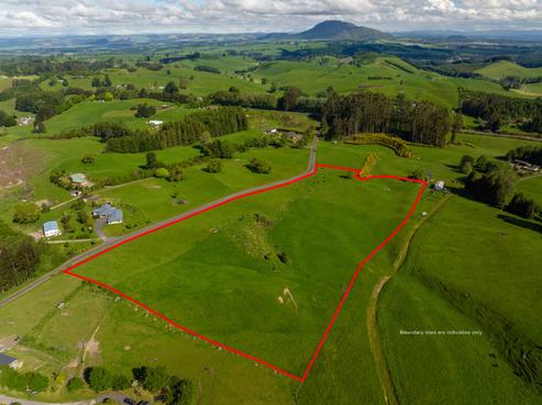 33 Highview Drive, Wairakei and Surrounds