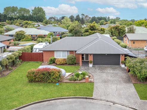 2 Cobden Place, Woodend