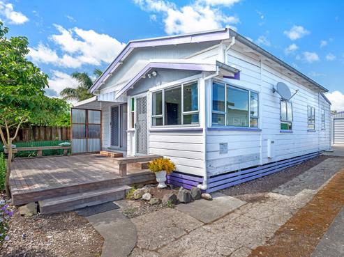 2 Root Street, Gisborne