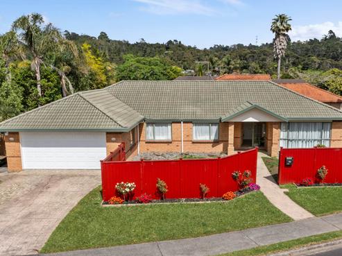 55 Landing Drive, Albany
