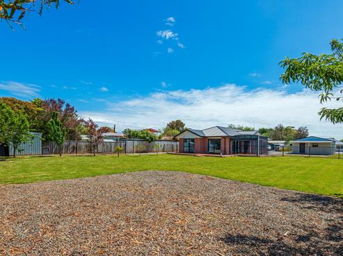 7 Guthrie Court, Bulls