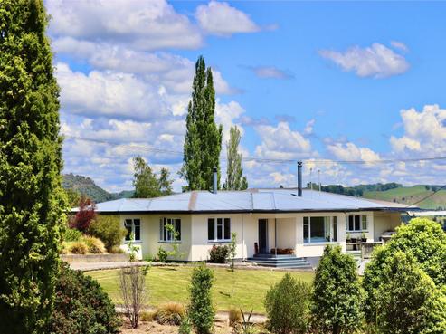 71 Pukeokahu Road, Taihape and Surrounds