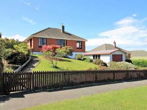 370 Pine Hill Road, Liberton