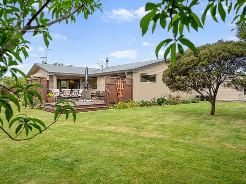 2 Hathaway Street, Spring Creek