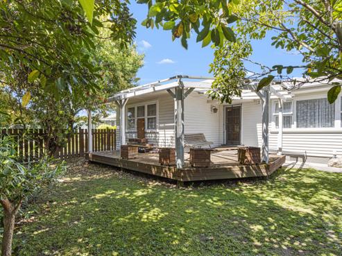 35 Hillary Crescent, Maraenui
