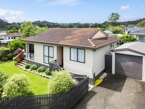 2/213 Waitemata Drive, Ranui