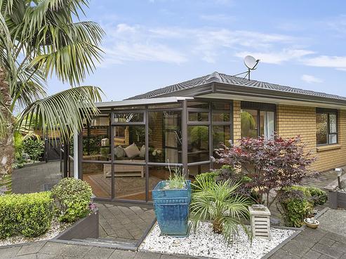 1/27 Booralee Avenue, Botany Downs