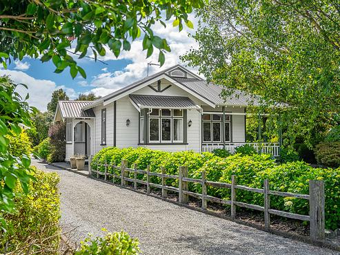 19 Bell Street, Featherston