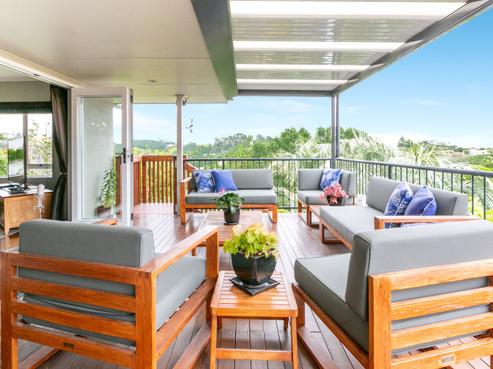 73 Hikanui Drive, Havelock North