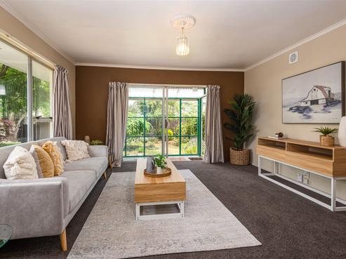 2/10A Kawau Crescent, Bromley