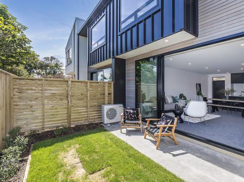 16/13 Fancourt Street, Karori