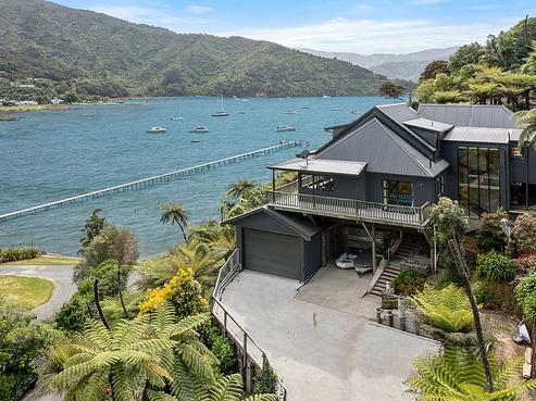 2389 Queen Charlotte Drive, Anakiwa and Surrounds