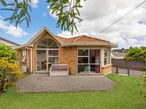31 Richardson Road, Mount Albert