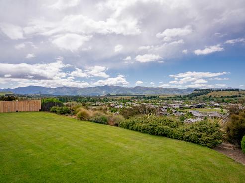 992 Aubrey Road, Albert Town