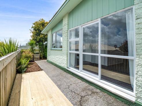 33B Miranda Street, Stratford