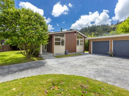 27 Tanekaha Street, Stokes Valley