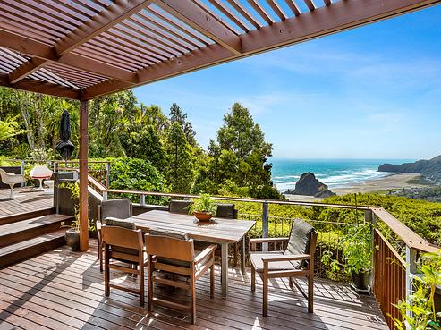 66 Piha Road, Piha