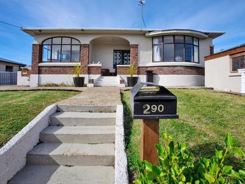 290 Gore Street, Bluff
