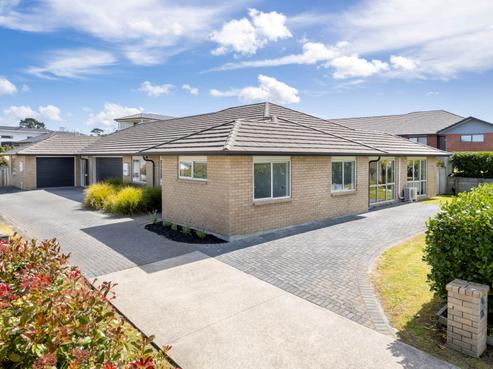 6 Jessie Rise, Riverhead