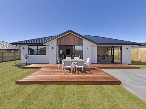 12 Papatahora Drive, Lincoln
