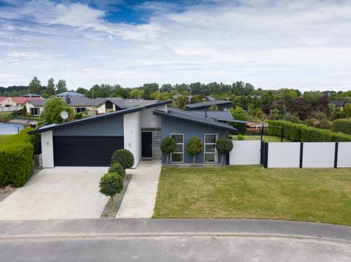 12 Torbay Avenue, Huntingdon/Lake Hood