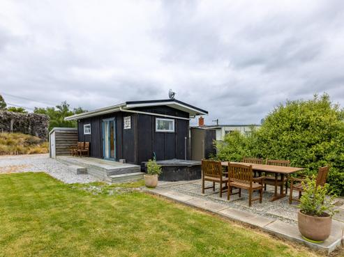 57 Grimness Street, Karitane