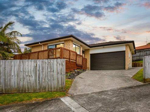 15 Dovey Place, Massey