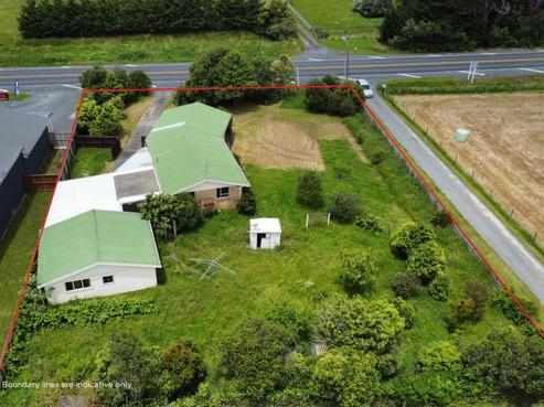 561 State Highway 25, Waitakaruru
