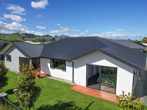 2 Thomas Way, Brightwater