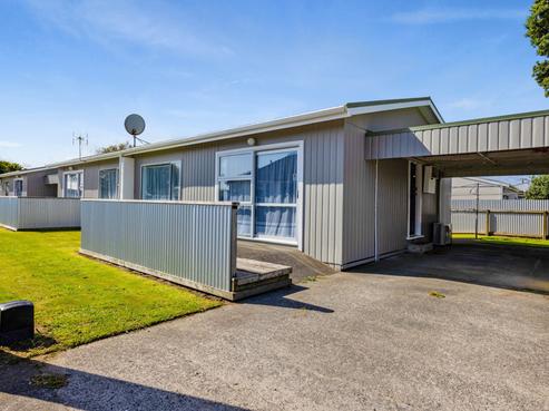 21 Douglas Street, Hawera