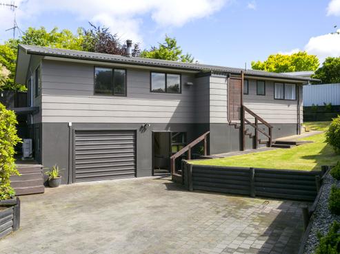 88 Taharepa Road, Hilltop