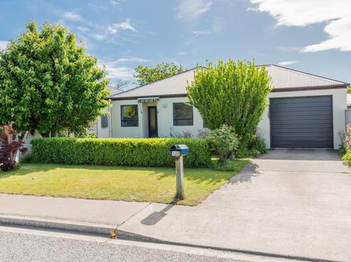 13B Orchard Drive, Alexandra
