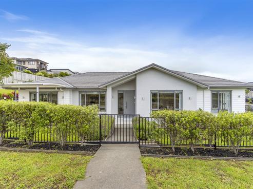 2 Doidge Street, Beachlands