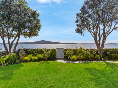 15 Arawa Avenue, Devonport