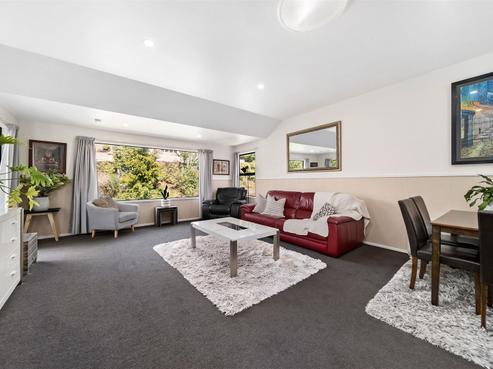 3A Aspen Grove, Fernhill/Sunshine Bay
