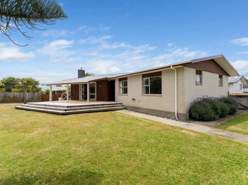 57 Martin Road, Paraparaumu Beach