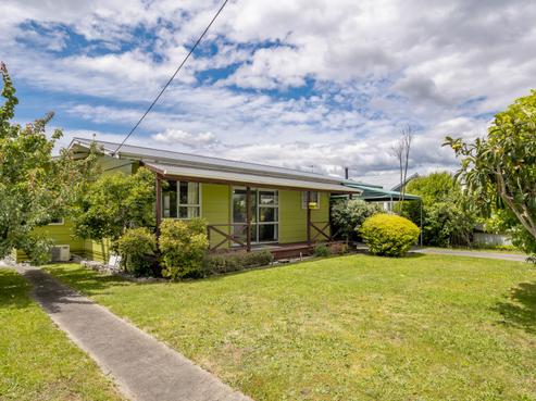 3 Brian Bary Street, Redwoodtown