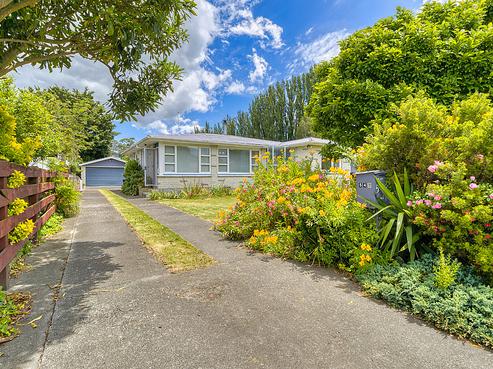 547 Lowe Street, Camberley