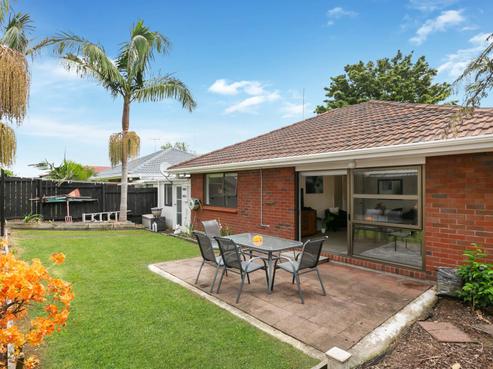 2/22 Alfriston Road, Manurewa East